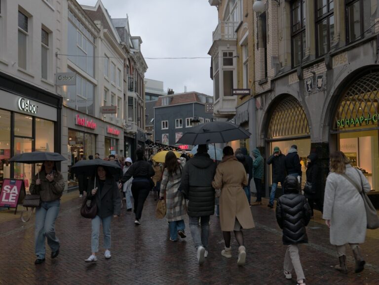 Openstelling voor bezichtiging/kaarsje branden (winterseizoen) — open-dag in Baarland